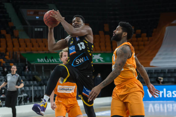 吸引了广大 吸引了广大